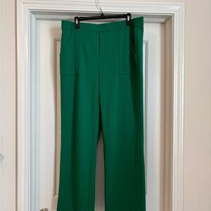 Trendy Green Women's Pants